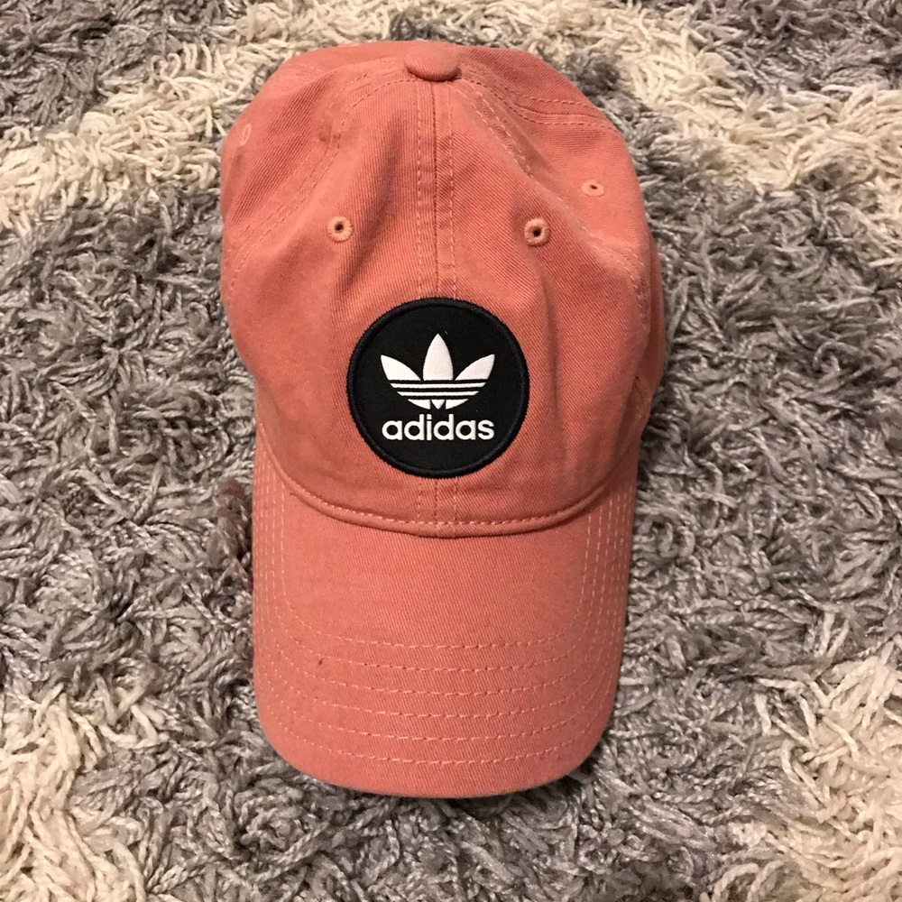 Adidas women coral / pink cap